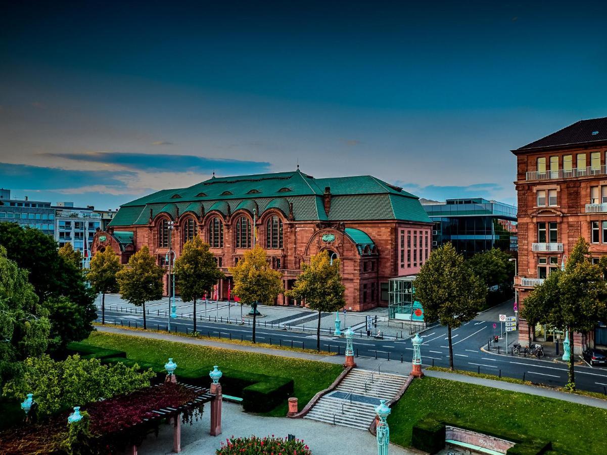 Hotel Kurpfalzstuben มานไฮม์ ภายนอก รูปภาพ