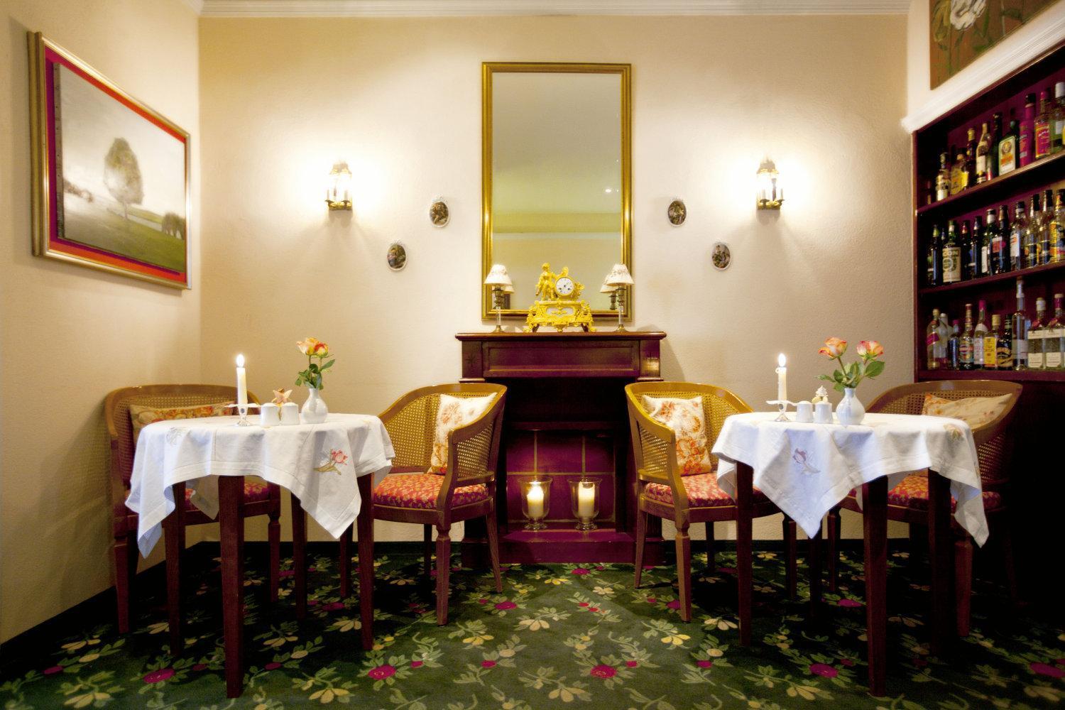 Hotel Kurpfalzstuben มานไฮม์ ภายนอก รูปภาพ